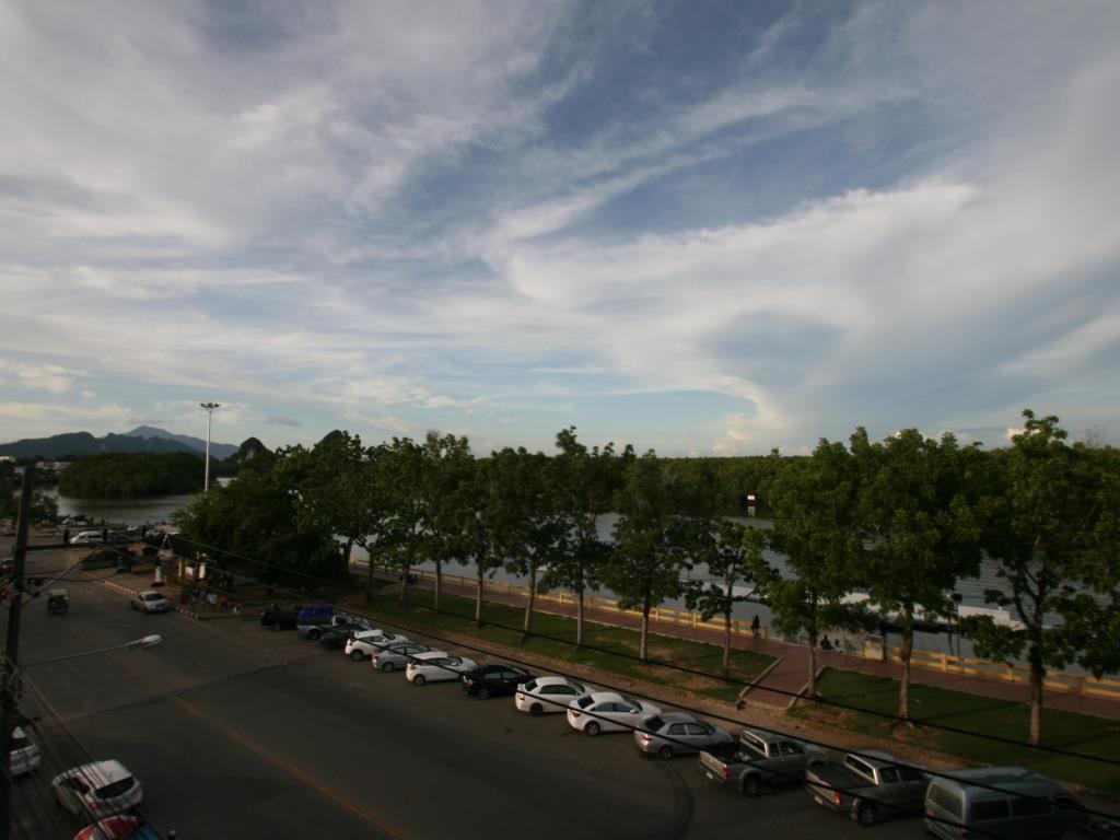 Apo Hotel Krabi town Exterior foto